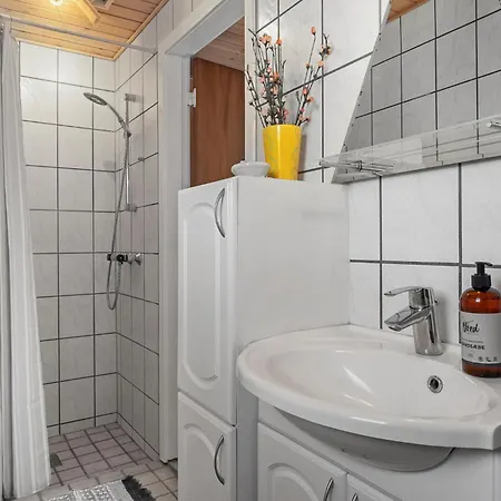 Lovely In With Wifi Ferienhaus